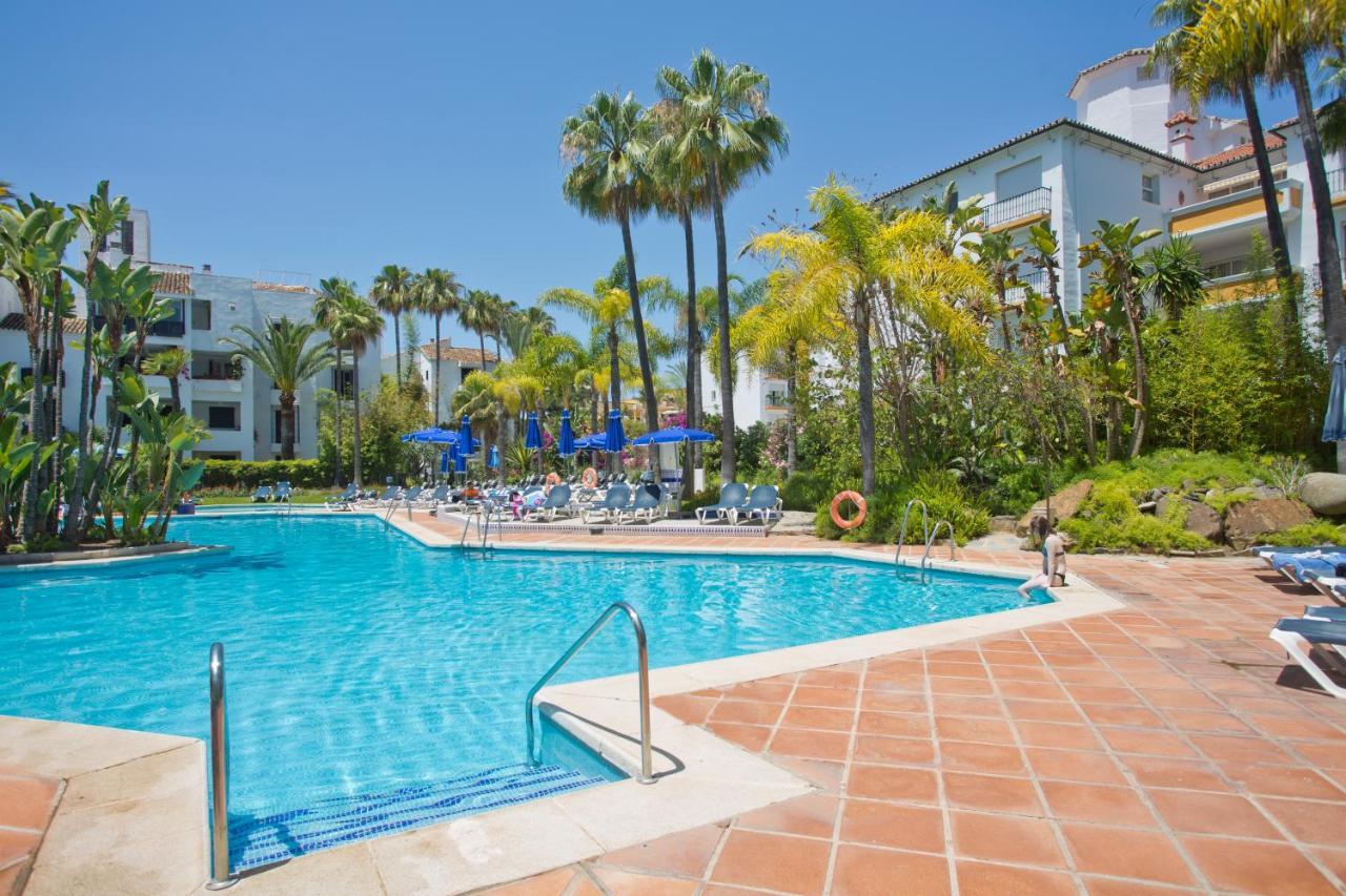 Beachfront Luxury Complex With Tropical Gardens & Pools Marbella Buitenkant foto