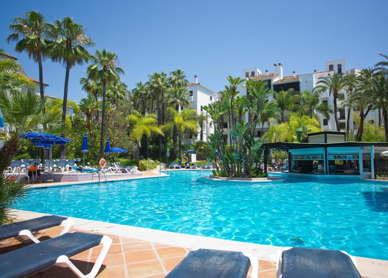 Beachfront Luxury Complex With Tropical Gardens & Pools Marbella Buitenkant foto